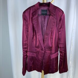 Rock & Republic Women’s Rayon/Poly/Spandex Burgundy Lined Long Sleeve Blazer